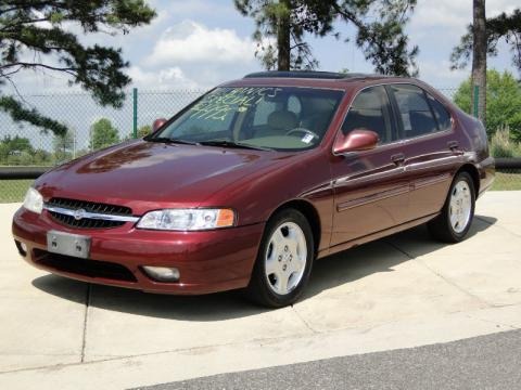 2000 Nissan Altima GLE Data, Info and Specs