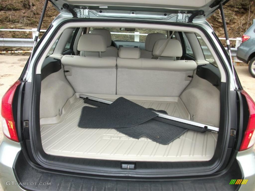 2009 Outback 2.5i Special Edition Wagon - Seacrest Green Metallic / Warm Ivory photo #14