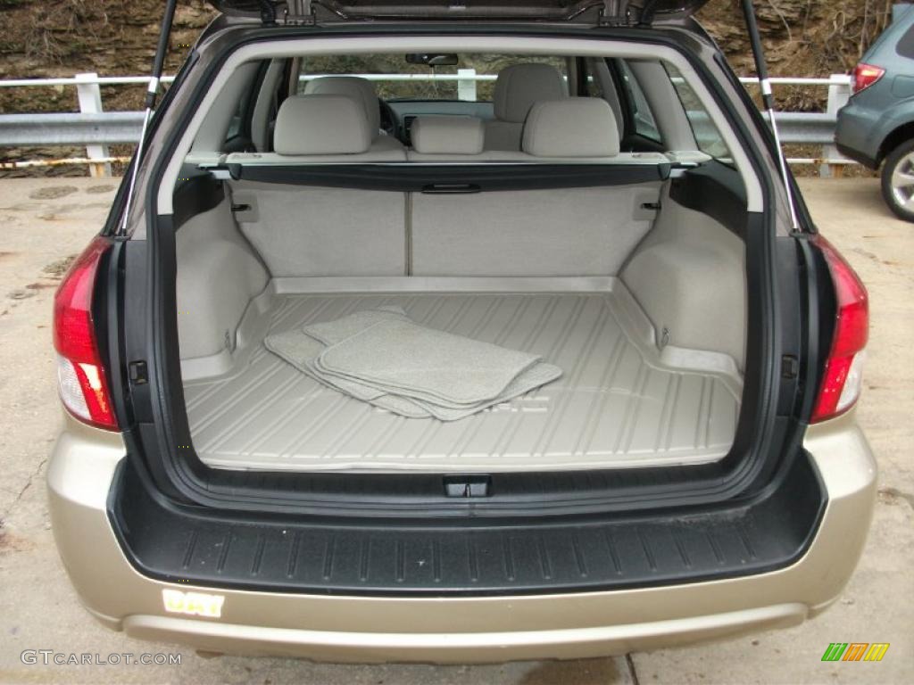 2008 Outback 2.5i Wagon - Deep Bronze Metallic / Warm Ivory photo #14