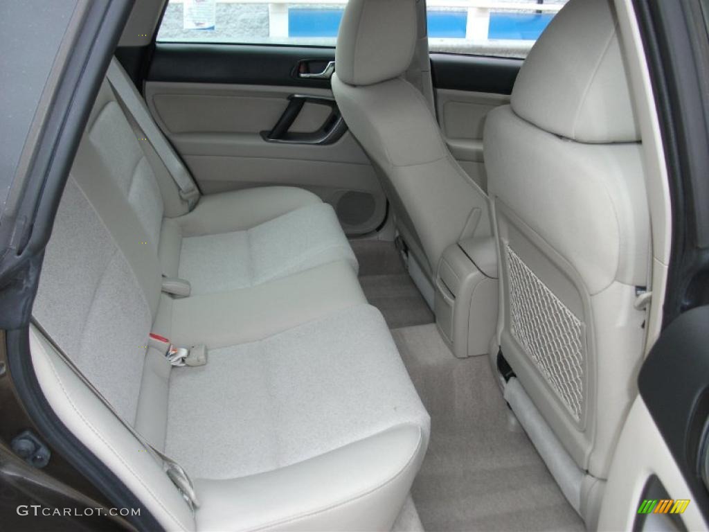 2008 Outback 2.5i Wagon - Deep Bronze Metallic / Warm Ivory photo #15