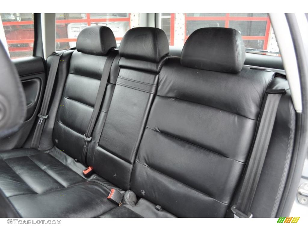 Black Interior 2003 Volkswagen Passat GLX 4Motion Wagon Photo #47850323