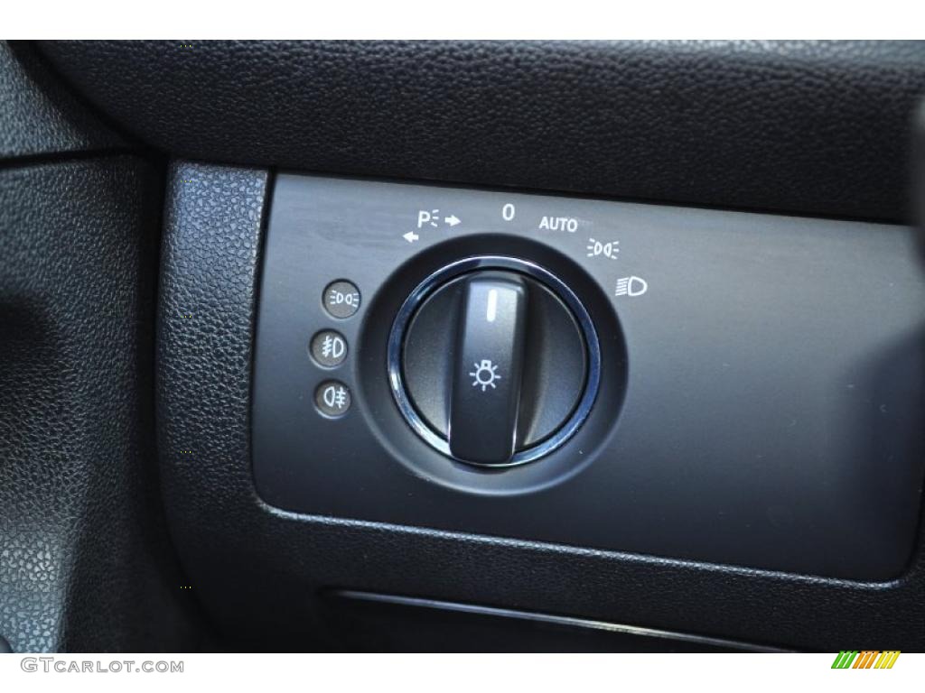 2007 Mercedes-Benz ML 350 4Matic Controls Photo #47851478