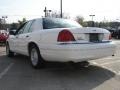 2001 Vibrant White Ford Crown Victoria LX  photo #5