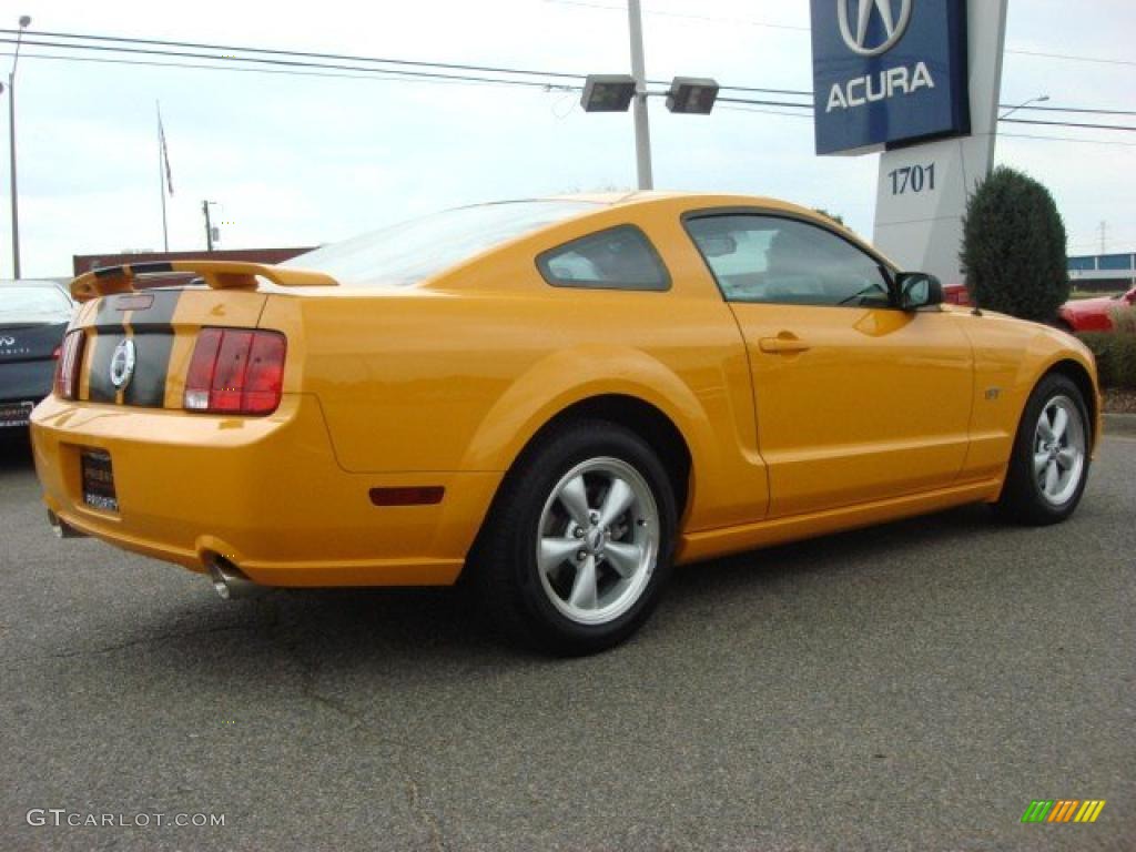 Grabber Orange 2007 Ford Mustang GT Premium Coupe Exterior Photo #47852744