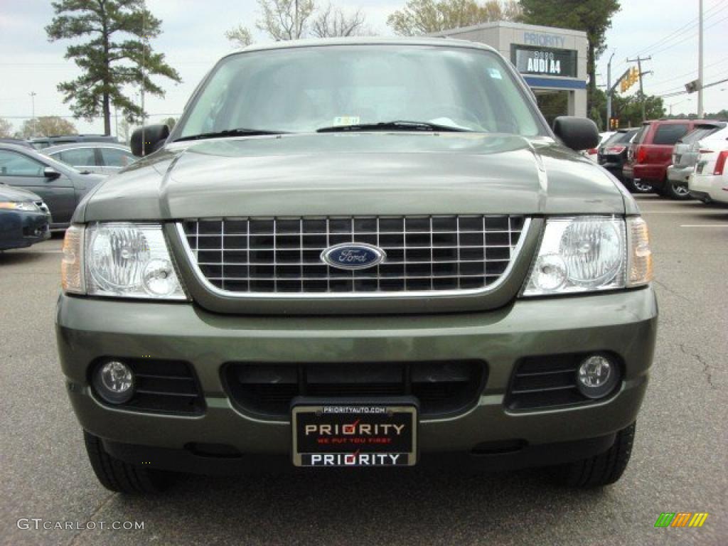 2004 Explorer XLT - Estate Green Metallic / Medium Parchment photo #8