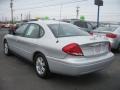2005 Silver Frost Metallic Ford Taurus SEL  photo #13