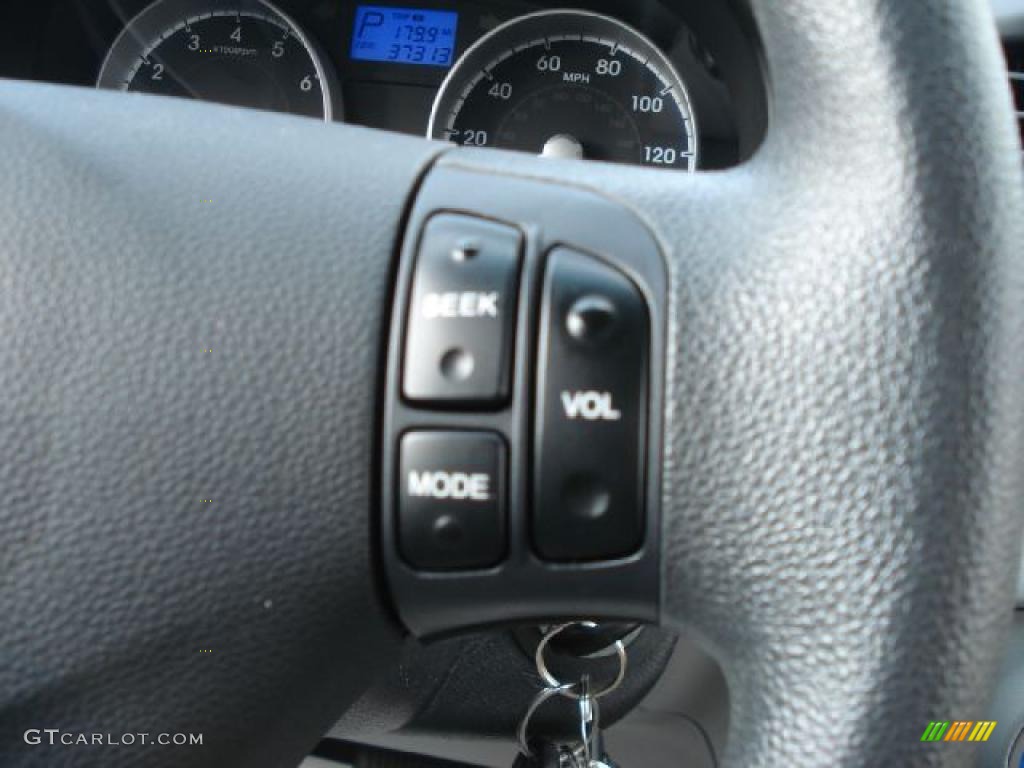 2010 Accent GLS 4 Door - Platinum Silver / Gray photo #20
