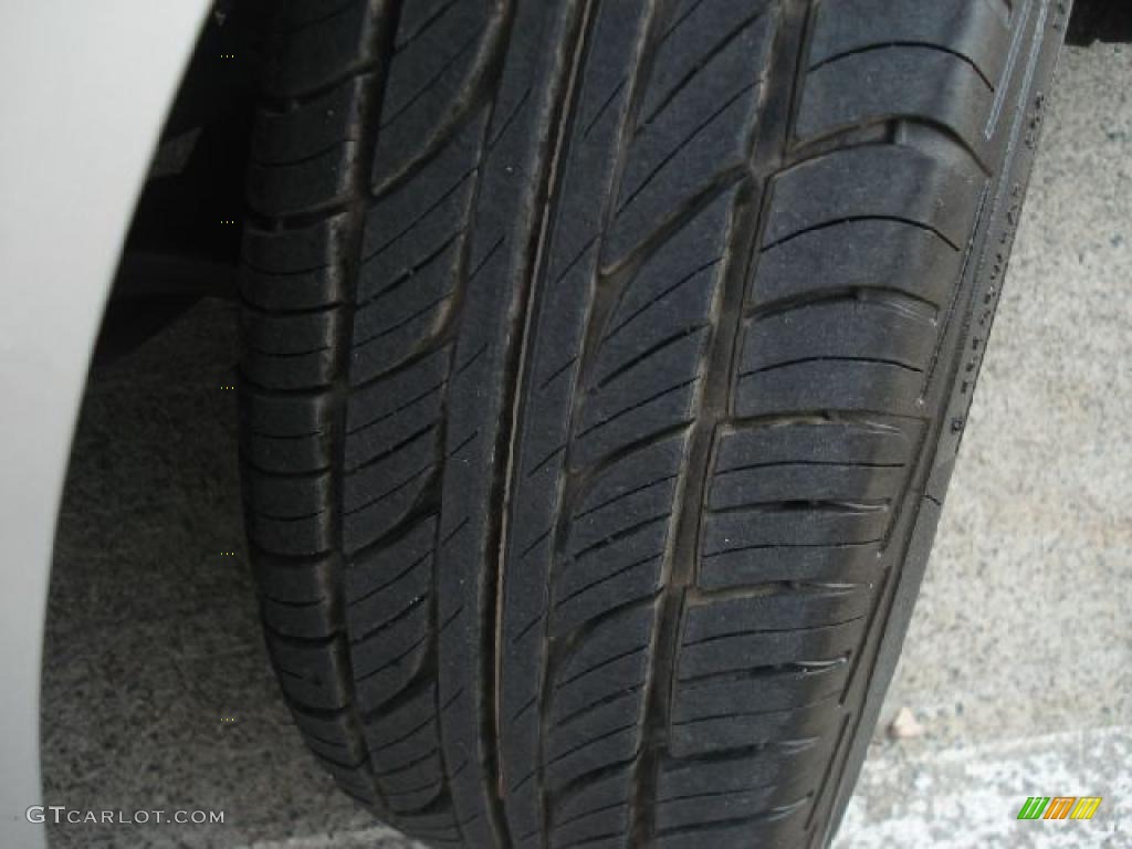 2010 Accent GLS 4 Door - Platinum Silver / Gray photo #24