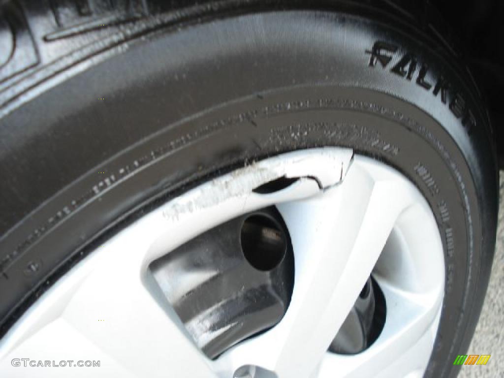 2010 Accent GLS 4 Door - Platinum Silver / Gray photo #25