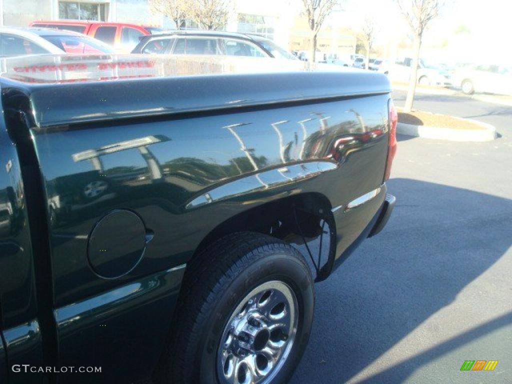 2006 Silverado 1500 LS Crew Cab - Dark Green Metallic / Tan photo #11