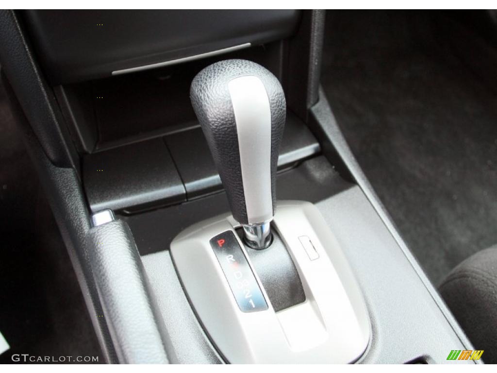2009 Honda Accord EX Sedan 5 Speed Automatic Transmission Photo #47859193