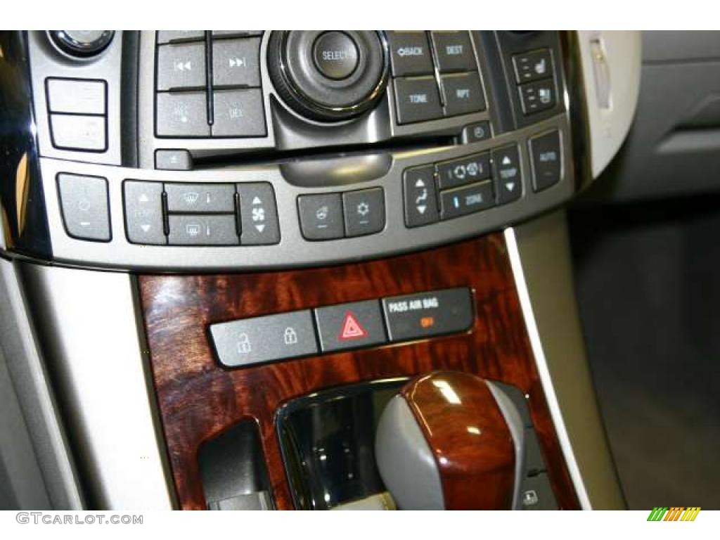 2010 Buick LaCrosse CXS Controls Photo #47861893