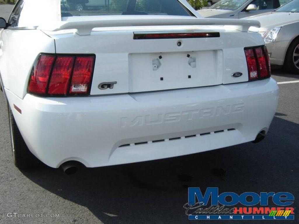 2002 Mustang GT Convertible - Oxford White / Dark Charcoal photo #7