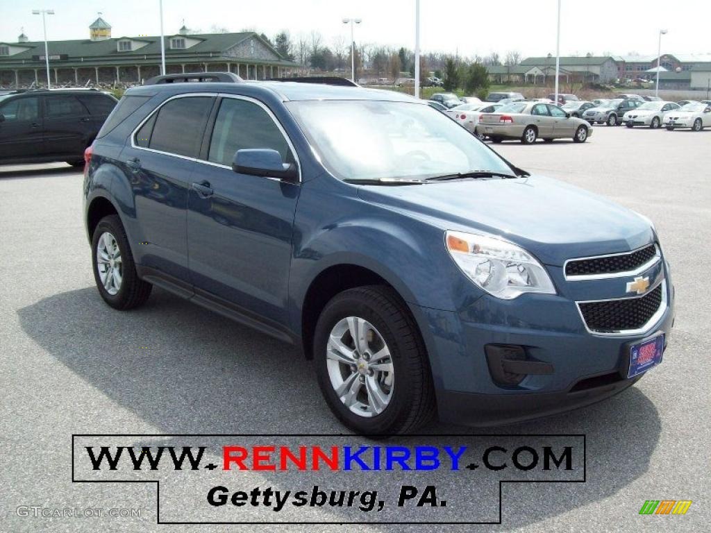 Twilight Blue Metallic Chevrolet Equinox