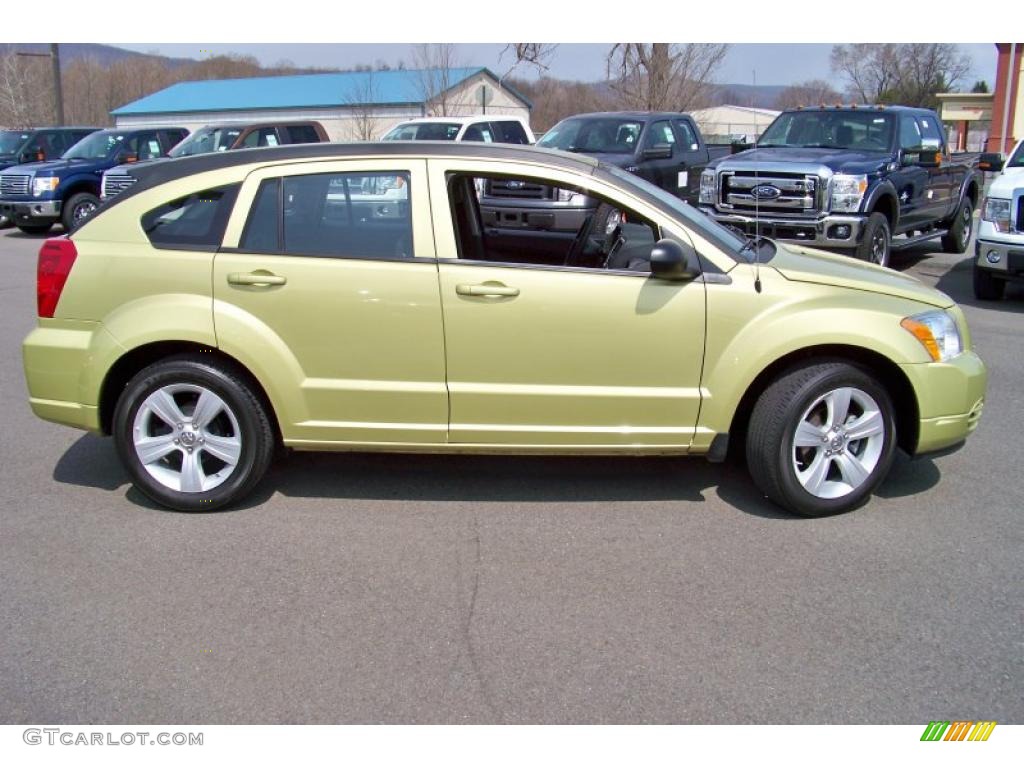 2010 Caliber SXT - Optic Green Metallic / Dark Slate Gray photo #4