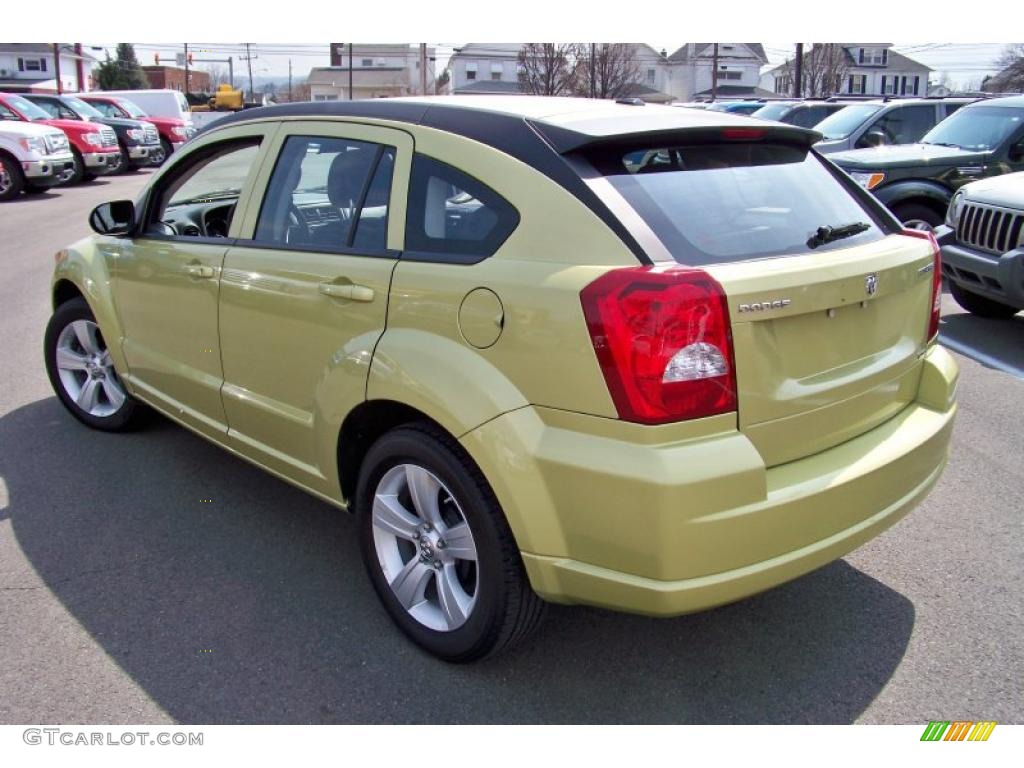2010 Caliber SXT - Optic Green Metallic / Dark Slate Gray photo #7