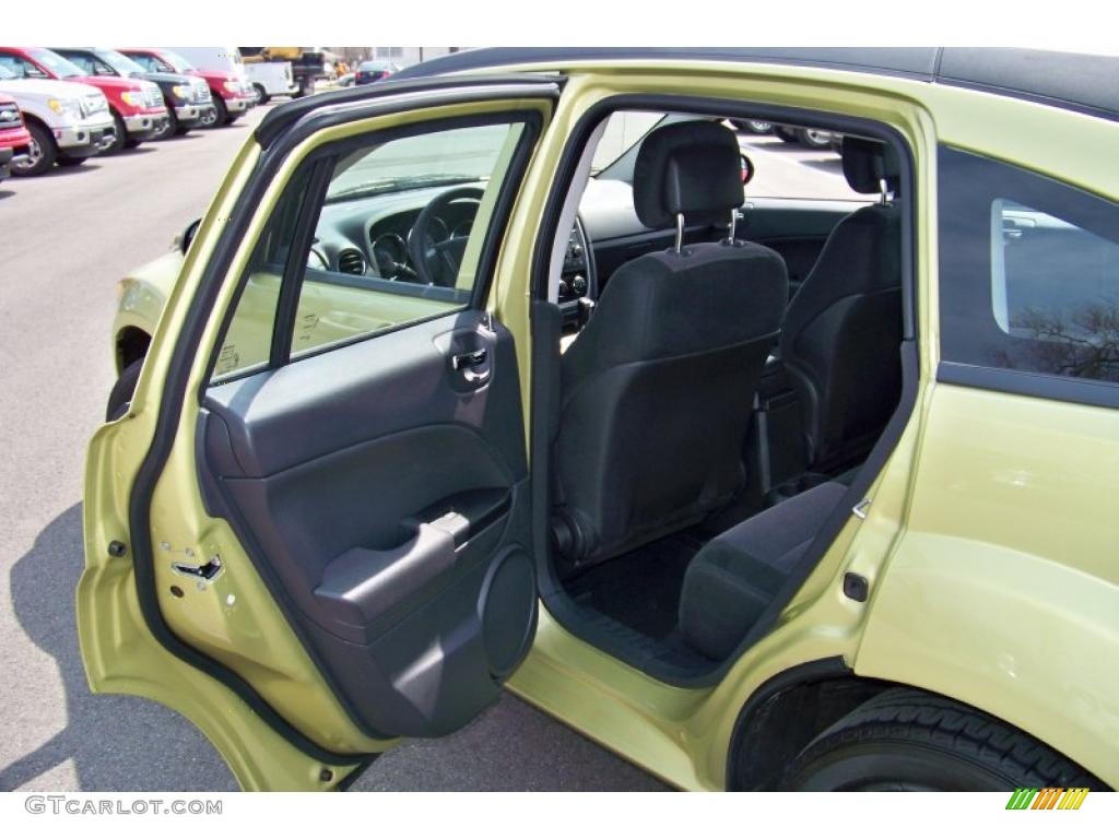 2010 Caliber SXT - Optic Green Metallic / Dark Slate Gray photo #14