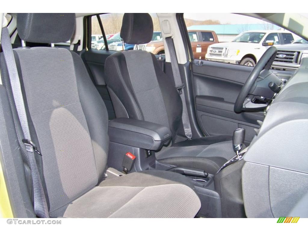 2010 Caliber SXT - Optic Green Metallic / Dark Slate Gray photo #19