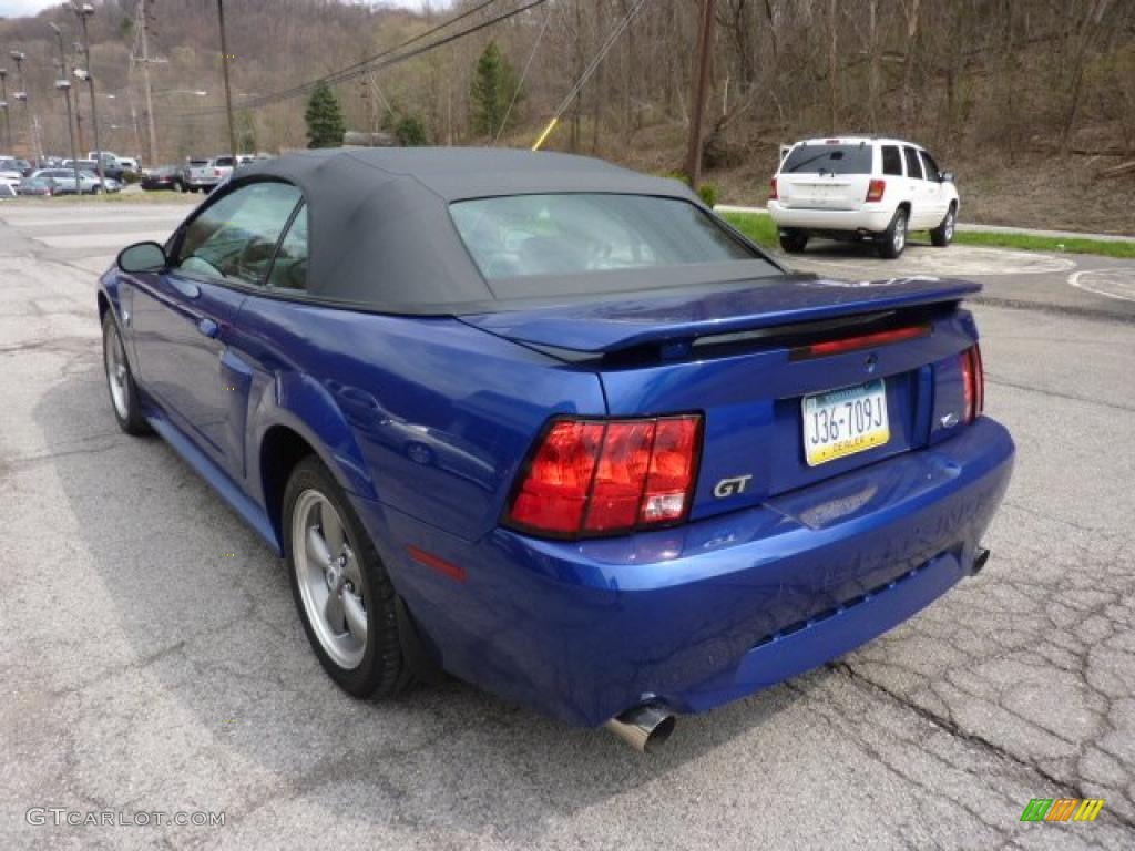2004 Mustang GT Convertible - Sonic Blue Metallic / Dark Charcoal photo #4