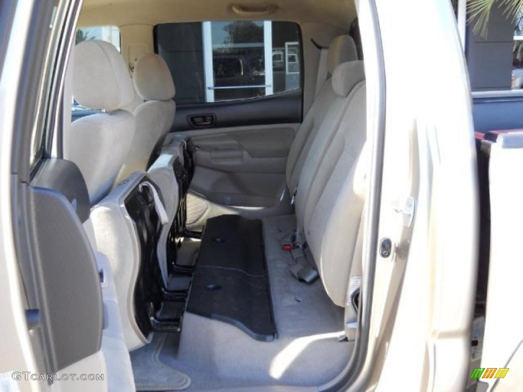 2007 Tacoma V6 SR5 Double Cab 4x4 - Desert Sand Mica / Taupe photo #13