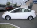 Super White - Prius Hybrid Photo No. 2