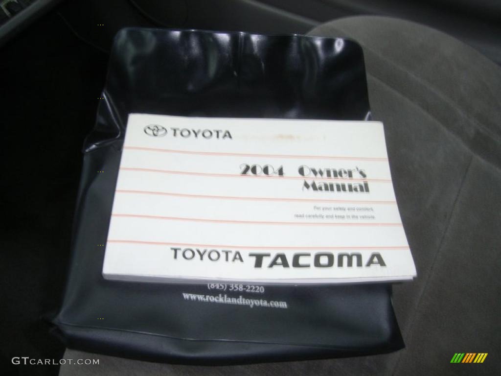 2004 Tacoma V6 PreRunner Xtracab - Lunar Mist Metallic / Charcoal photo #21