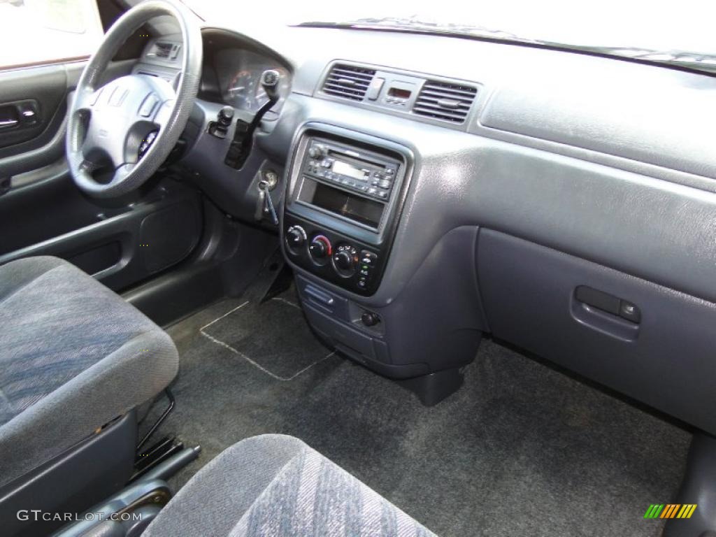 1999 CR-V EX 4WD - Sebring Silver Metallic / Charcoal photo #24