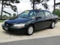 Front 3/4 View of 2001 Accord LX Sedan