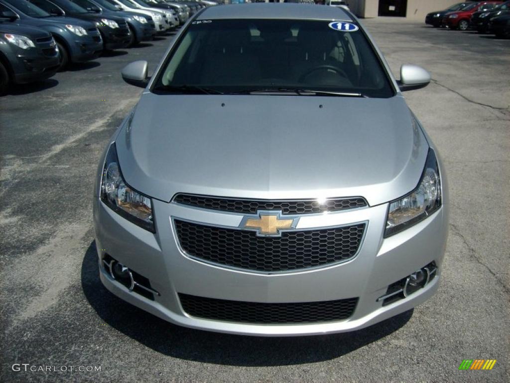 2011 Cruze LT/RS - Silver Ice Metallic / Medium Titanium photo #2