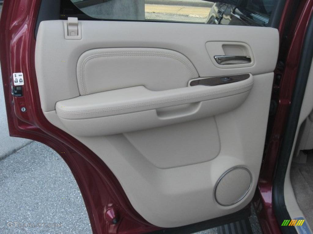 2009 Cadillac Escalade Hybrid AWD Cocoa/Cashmere Door Panel Photo #47876090
