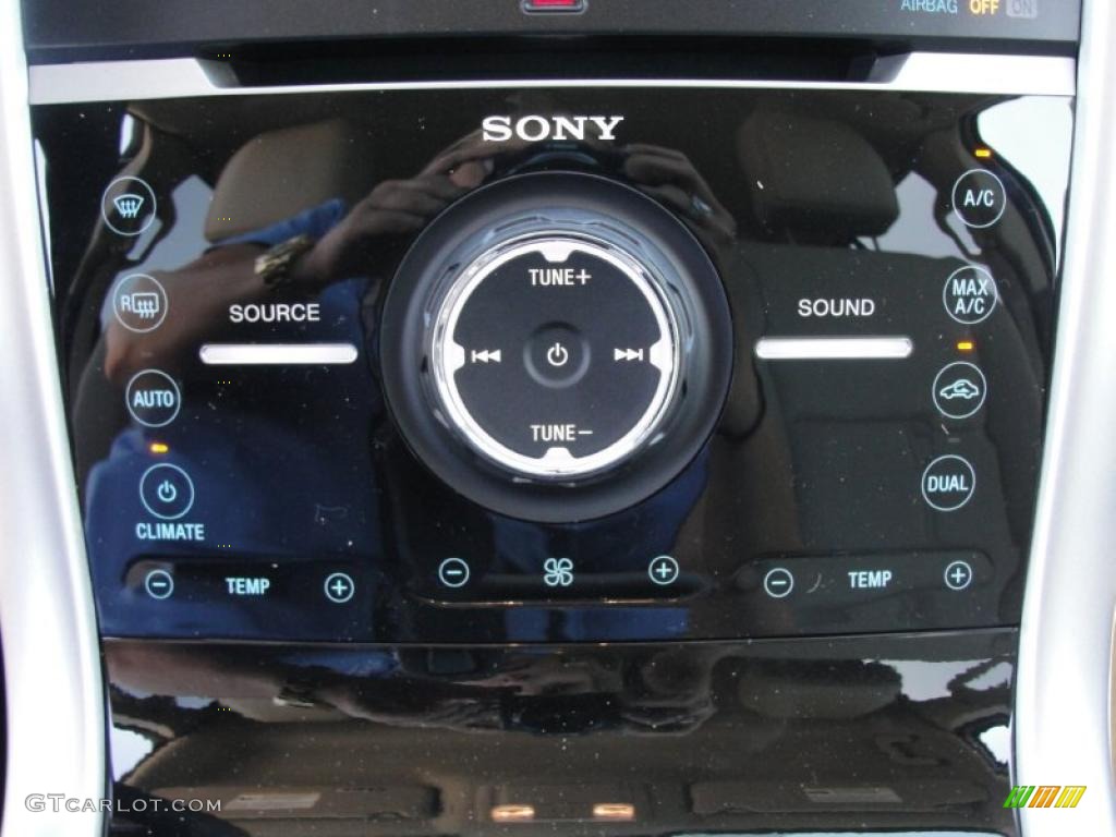 2011 Ford Edge Limited Controls Photo #47877995