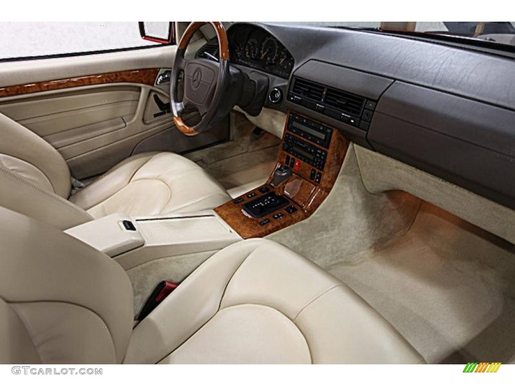 Parchment Beige Interior 1997 Mercedes-Benz SL 500 Roadster Photo #47878742