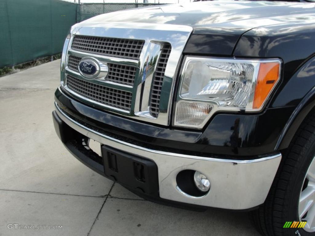 Tuxedo Black Metallic 2011 Ford F150 Lariat SuperCrew Exterior Photo #47880077