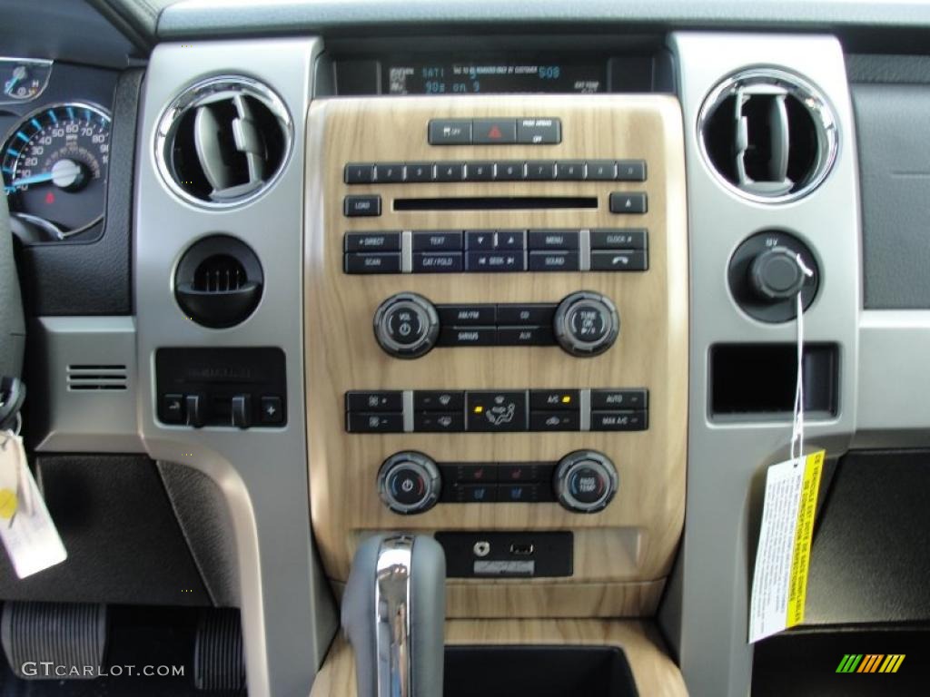 2011 Ford F150 Lariat SuperCrew Black Dashboard Photo #47880359