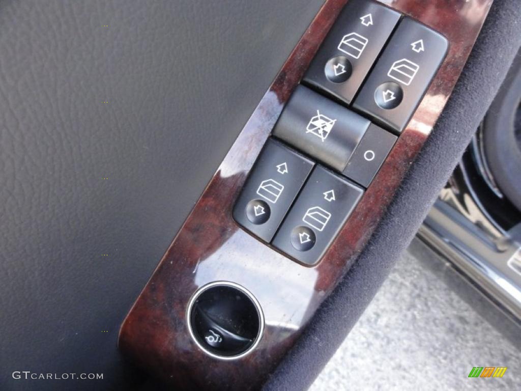 2006 Mercedes-Benz S 500 4Matic Sedan Controls Photo #47880935
