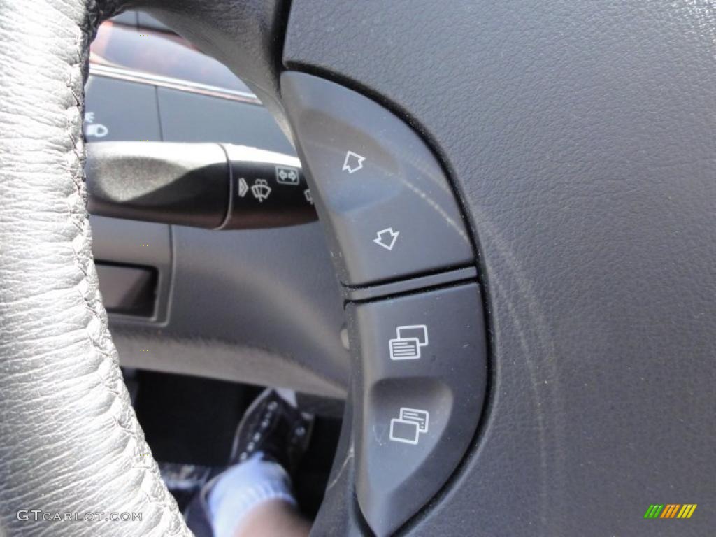 2006 Mercedes-Benz S 500 4Matic Sedan Controls Photo #47881463