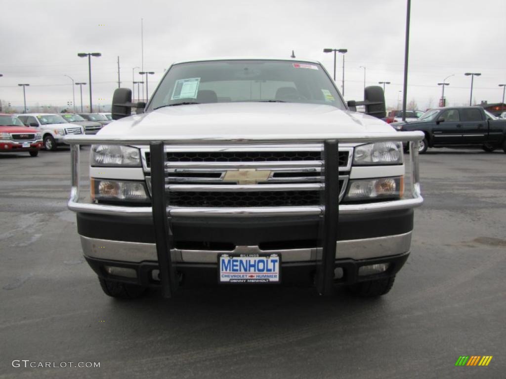 2007 Silverado 2500HD Classic LT Crew Cab 4x4 - Summit White / Dark Charcoal photo #3