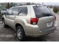 Platinum Pearl - Endeavor SE AWD Photo No. 5