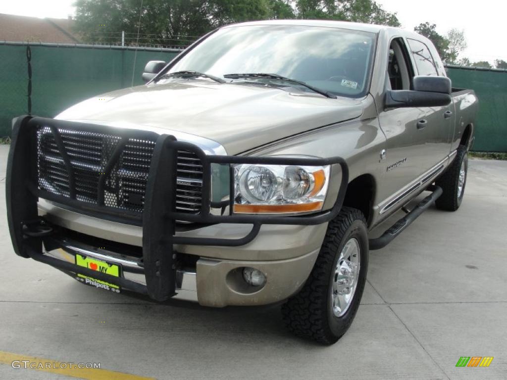 Light Khaki Metallic 2006 Dodge Ram 2500 Laramie Mega Cab 4x4 Exterior Photo #47885810