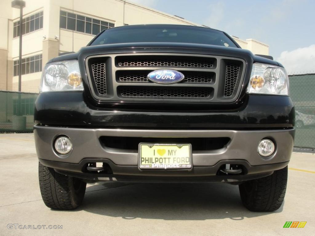 2006 F150 FX4 Regular Cab 4x4 - Black / Black/Medium Flint photo #9