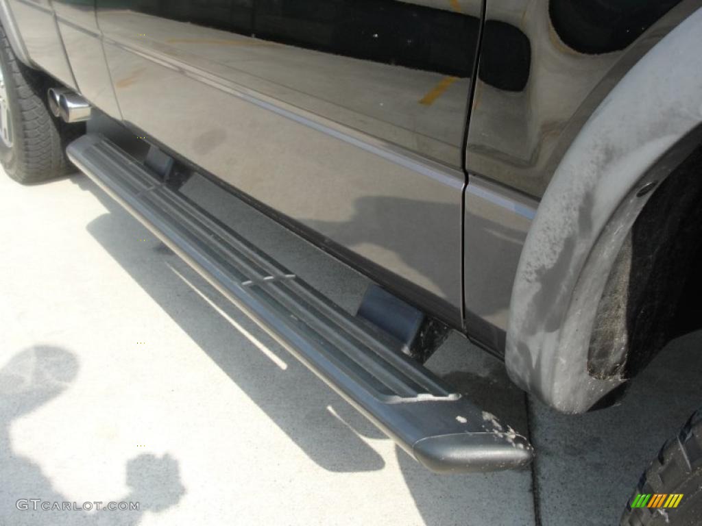 2006 F150 FX4 Regular Cab 4x4 - Black / Black/Medium Flint photo #16