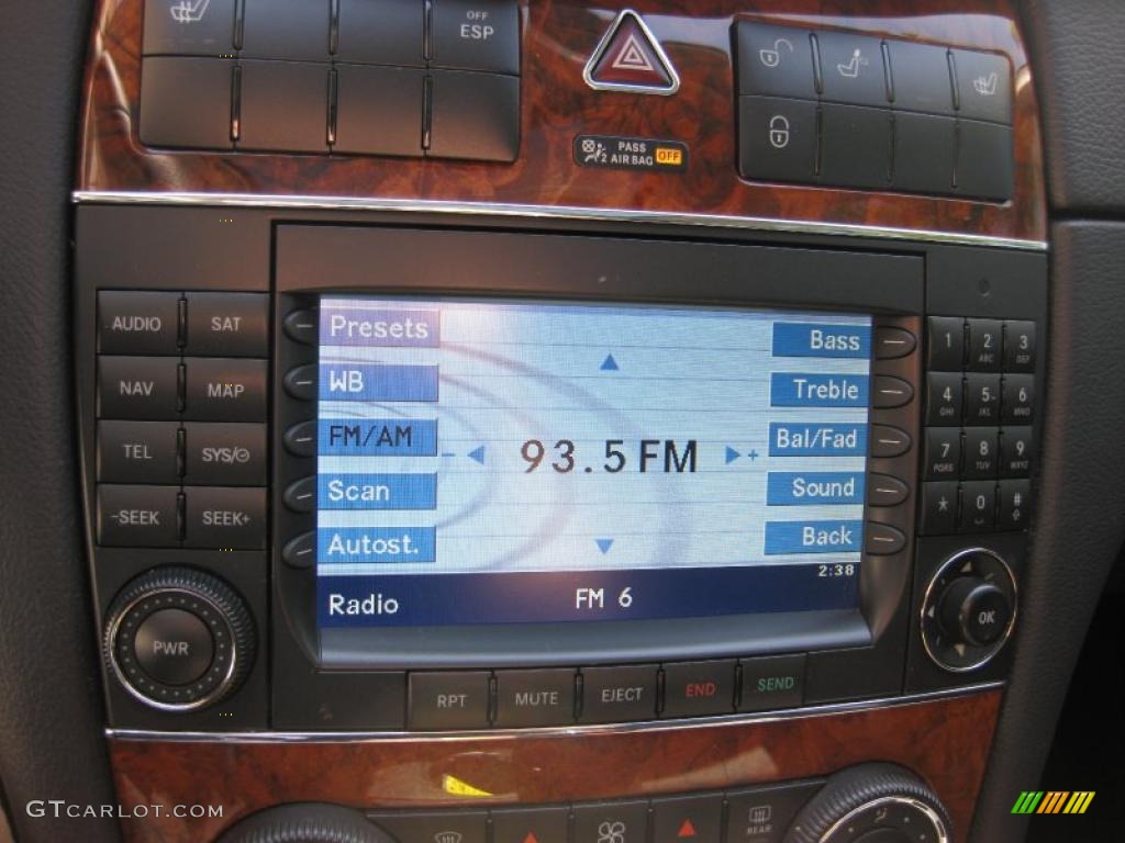 2009 Mercedes-Benz CLK 350 Coupe Controls Photo #47887703