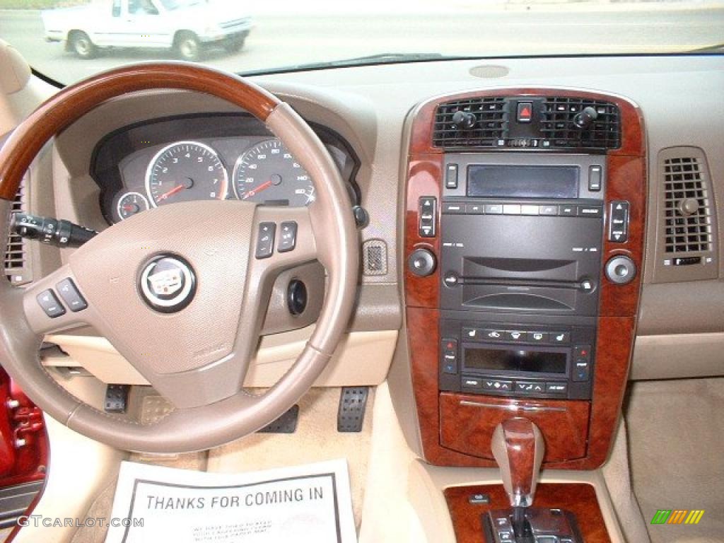 2006 Cadillac SRX V6 Cashmere Dashboard Photo #47888681