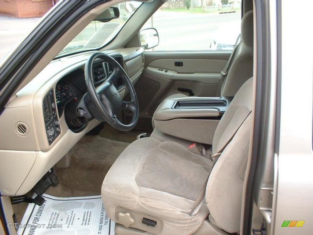 Tan Interior 2002 Chevrolet Suburban 1500 LS Photo #47889878
