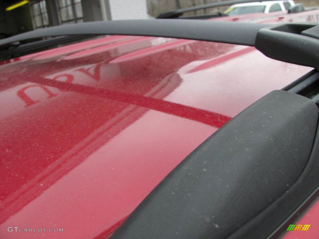 2003 TrailBlazer LT 4x4 - Majestic Red Metallic / Medium Pewter photo #33