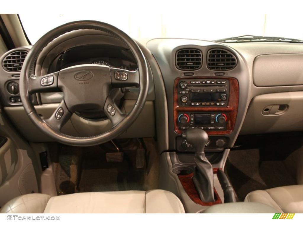 2002 Oldsmobile Bravada AWD Camel/Dark Pewter Dashboard Photo #47892338