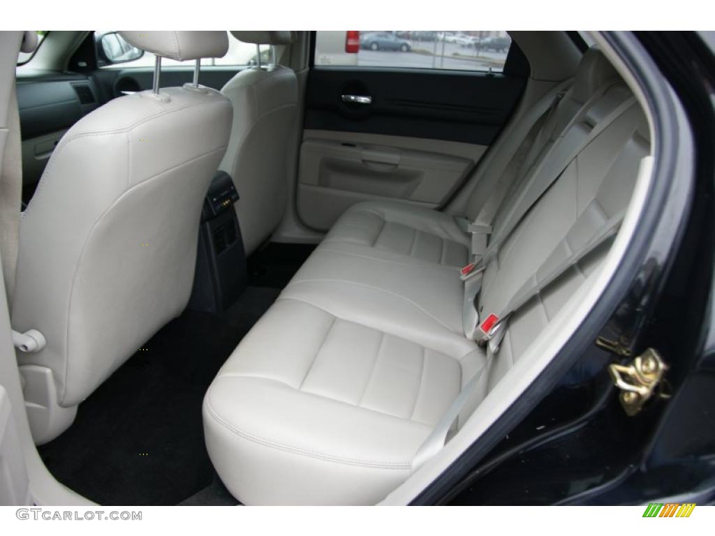 Dark Slate Gray/Light Graystone Interior 2006 Dodge Magnum R/T AWD Photo #47892701