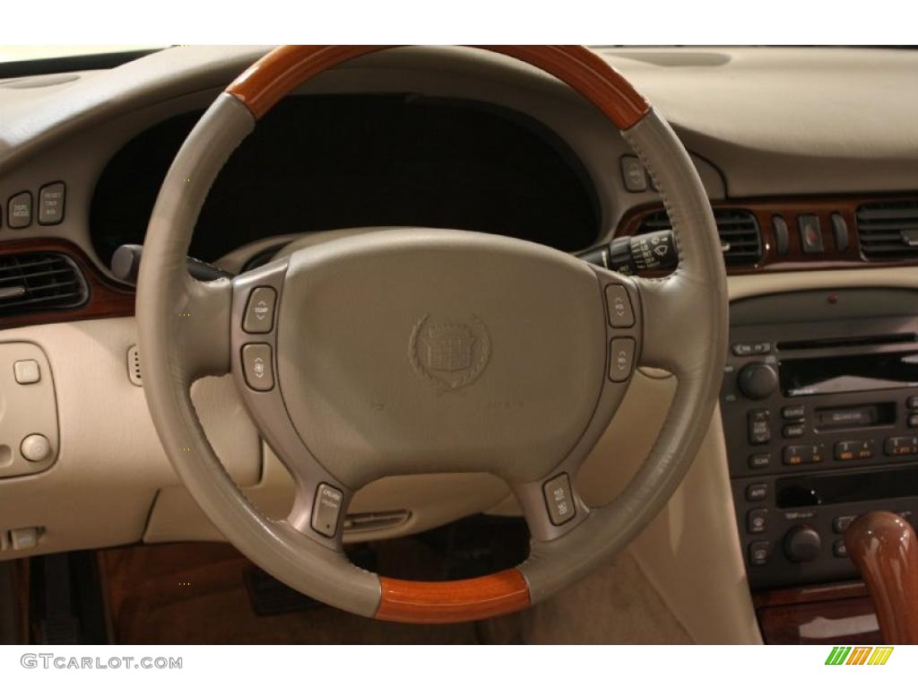 2001 Cadillac Seville STS Oatmeal Steering Wheel Photo #47894966