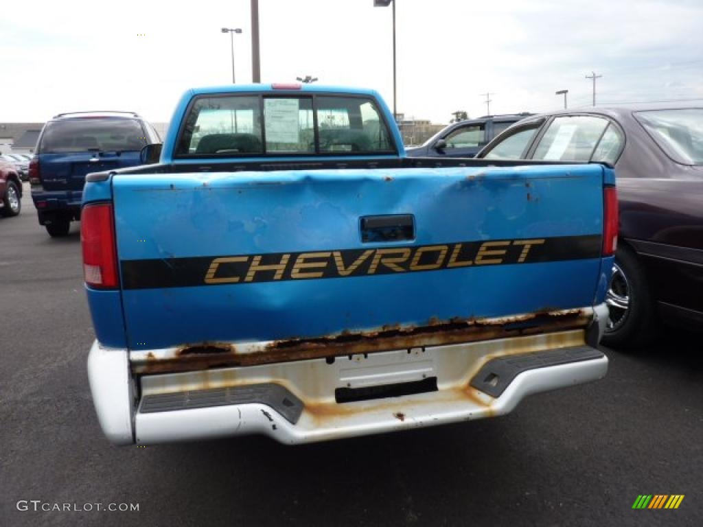 1994 S10 Regular Cab - Bahama Blue Metallic / Gray photo #3