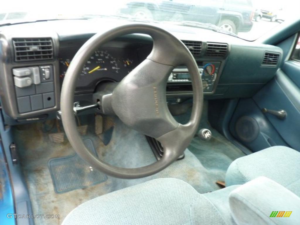 1994 S10 Regular Cab - Bahama Blue Metallic / Gray photo #10